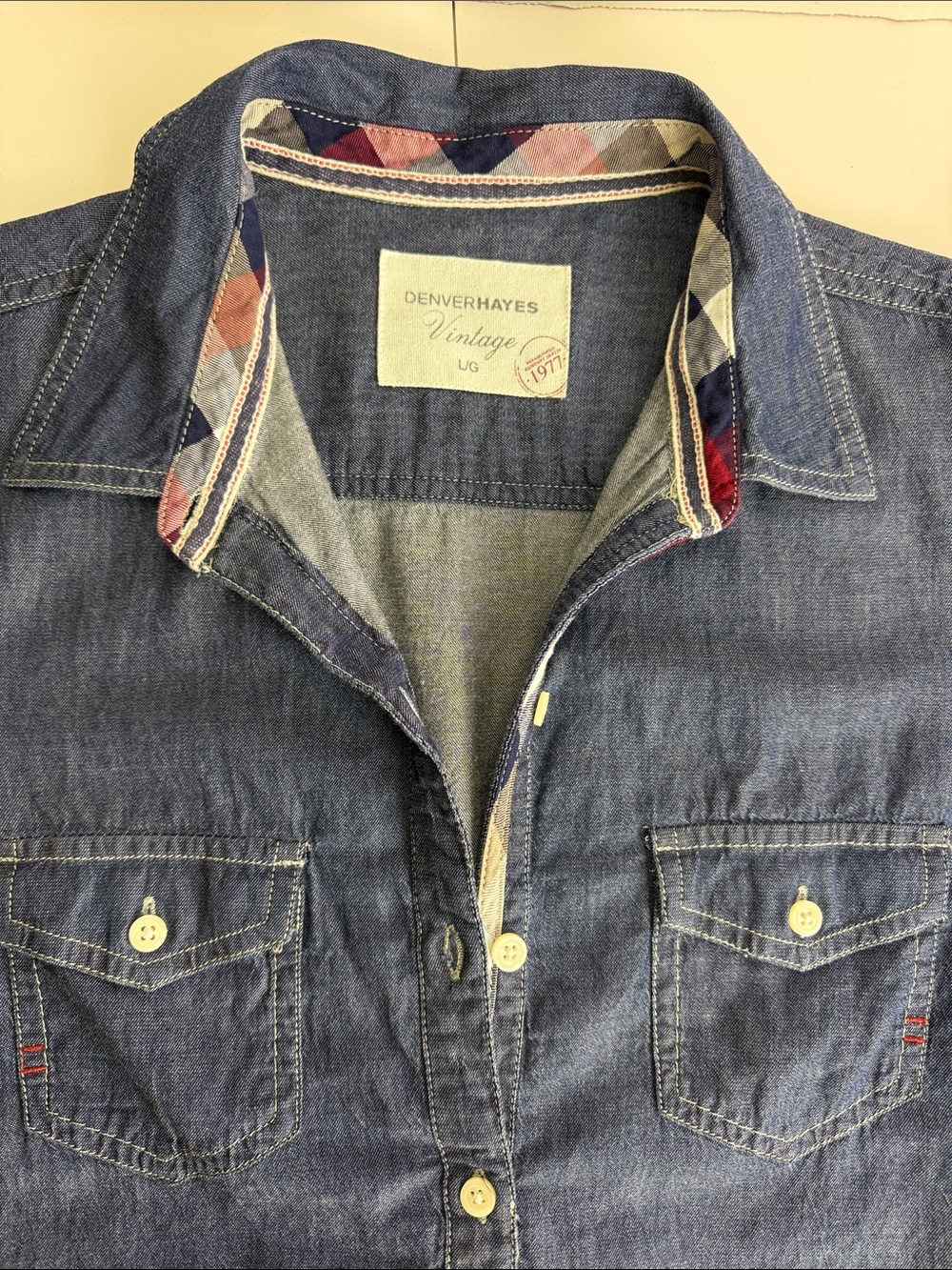 Denver Hayes Vintage Womens L Chambray Denim Shirt Roll Tab Snap Lightweight